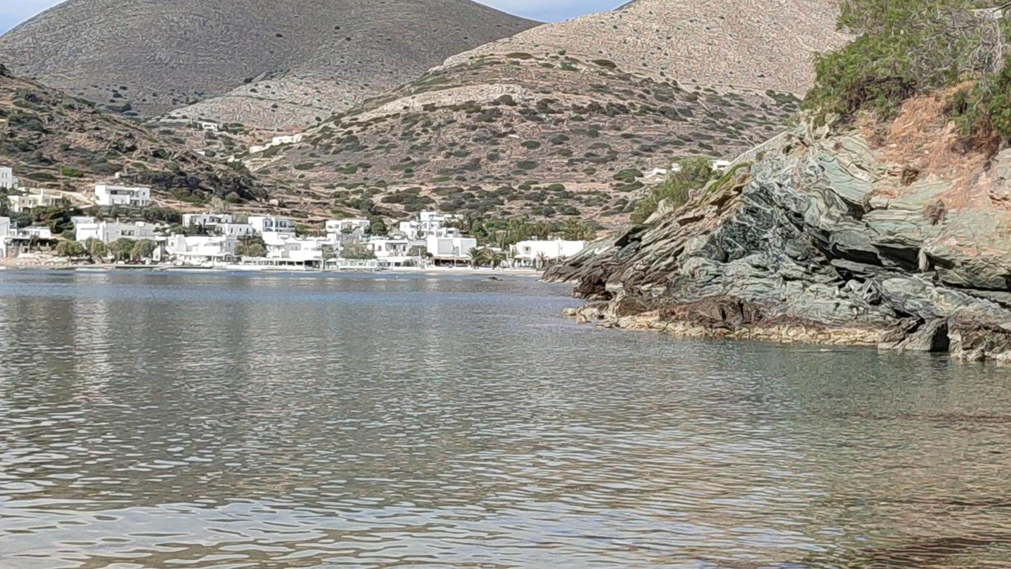 White Lotus Seaside Apartment Kini Esterno foto